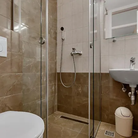 Vranjes Apartment *