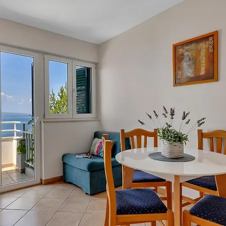 Apartment Vranjes *